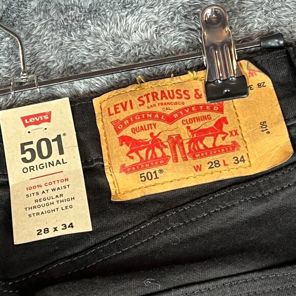 Levis 501 Jeans Mens 28x34 Black Button Fly Western Irregular New Classic Denim - Picture 3 of 13